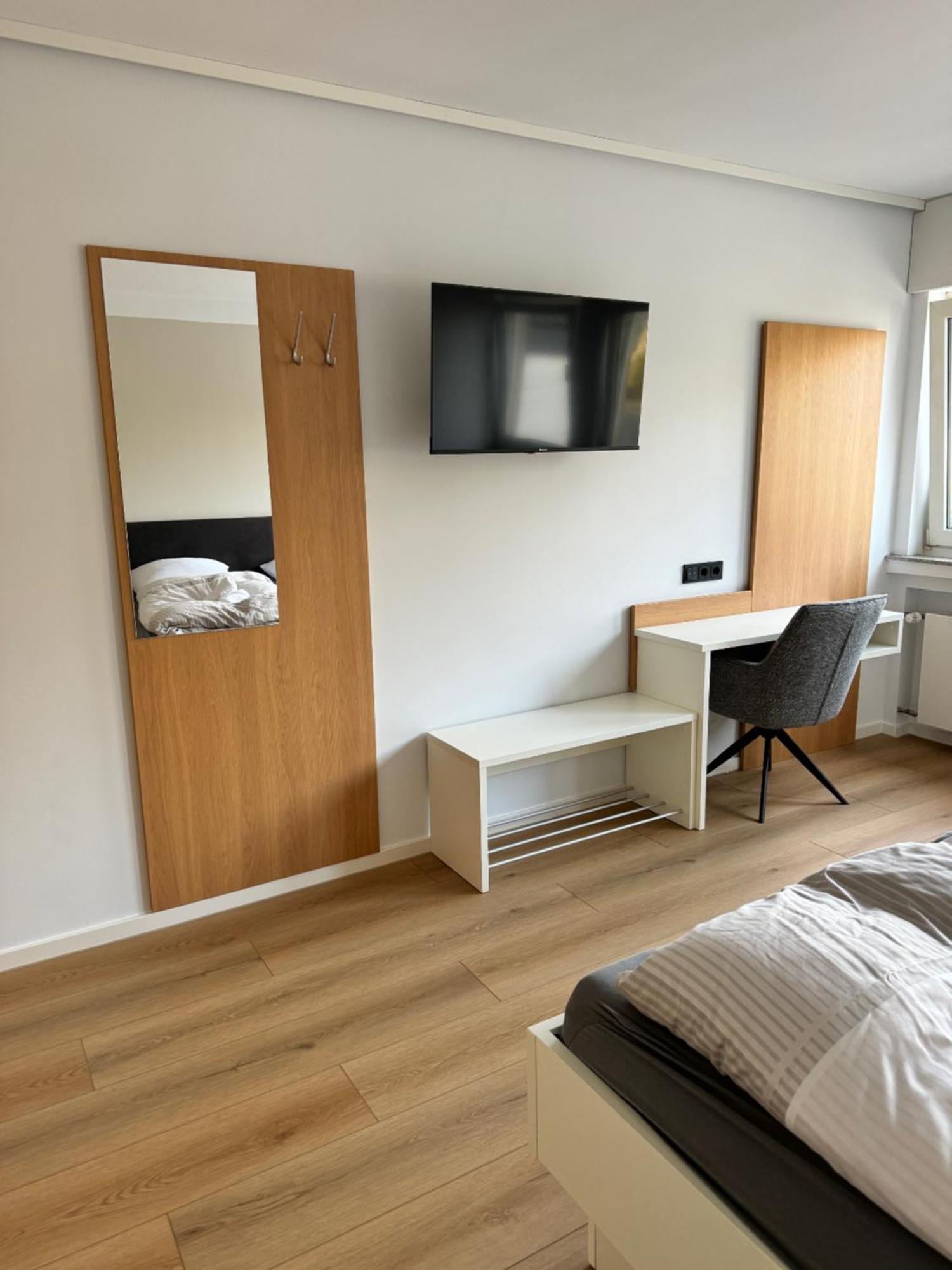 Cafe Pieper Hotel Bergisch Gladbach Eksteriør bilde